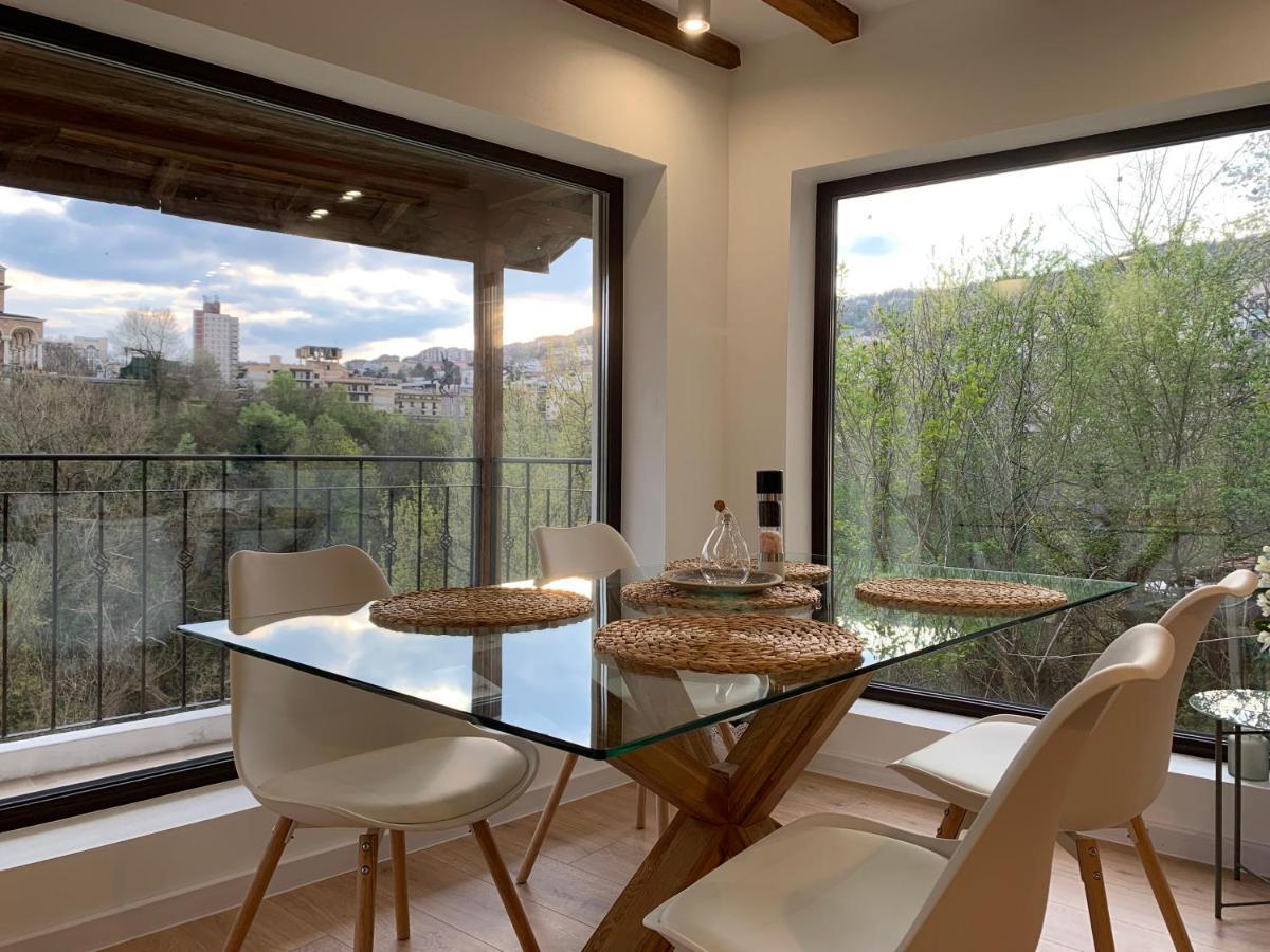 Spring/Пролет Veliko Tarnovo Leilighet Eksteriør bilde