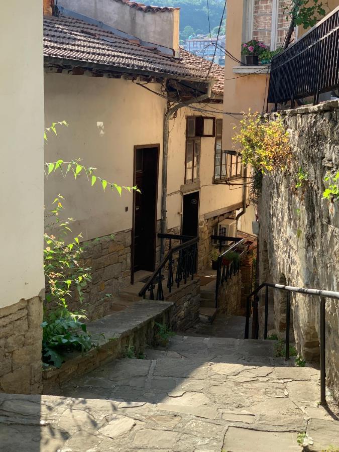 Spring/Пролет Veliko Tarnovo Leilighet Eksteriør bilde